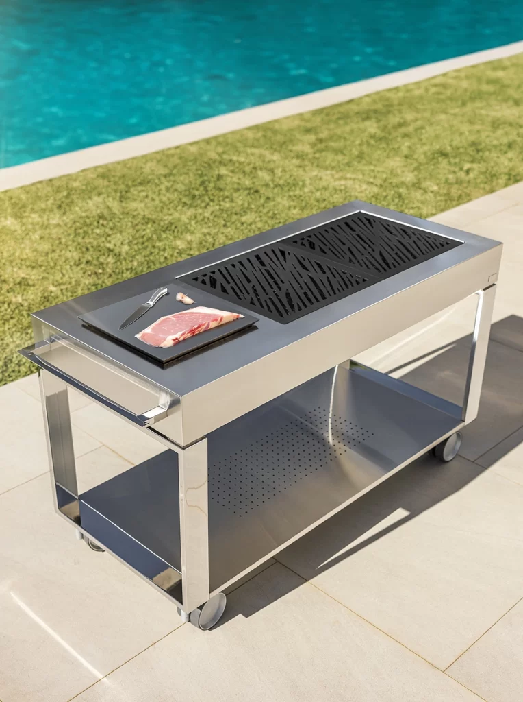 barbecue da esterno a carbonella