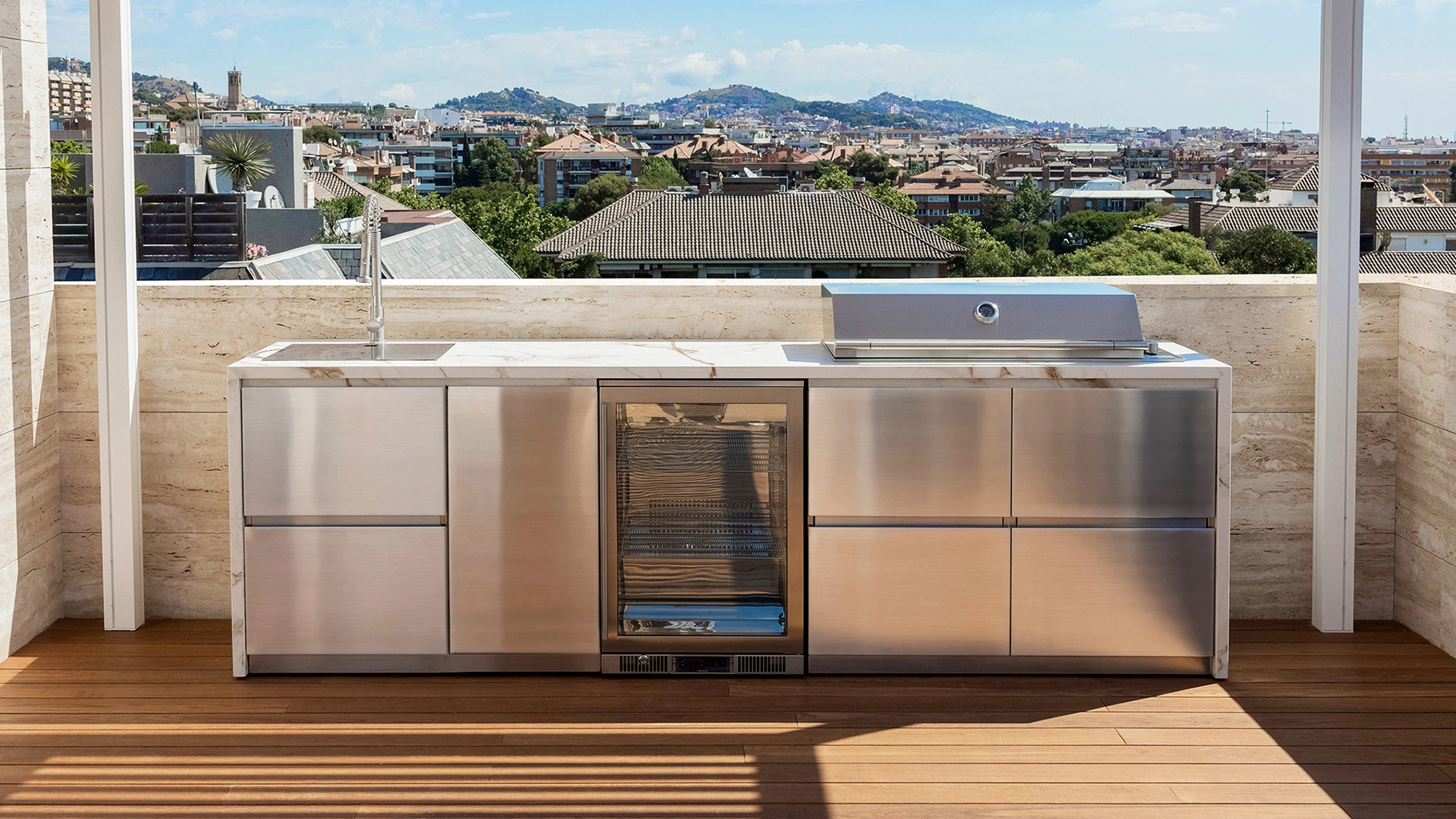 cucina esterna con barbecue
